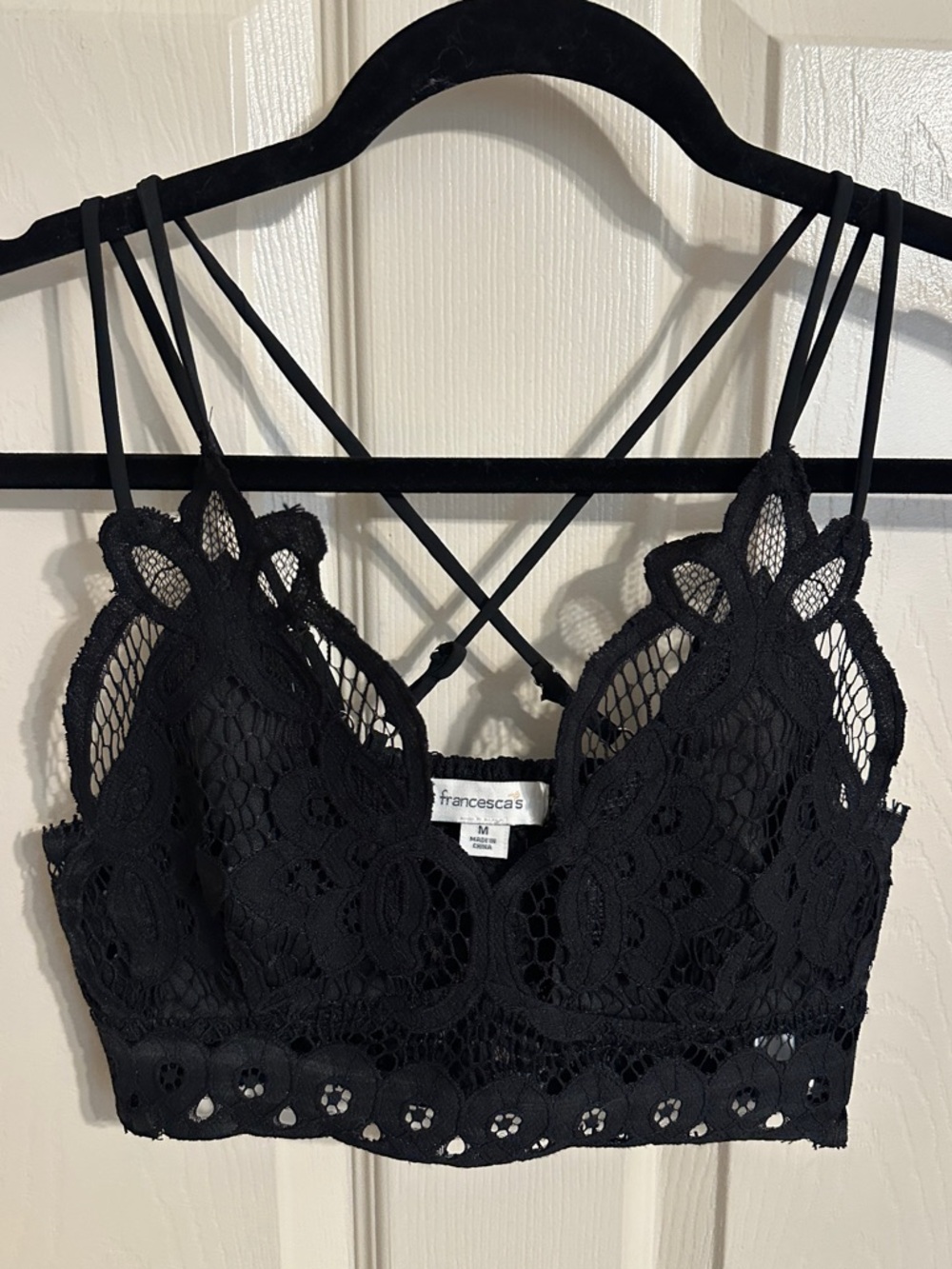 Francesca's Collections Floral Lace Bralette w Crisscross Straps, Black, Sz M